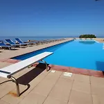Villino Angy Con Piscina Con Acqua Di Mare Hébergement de vacances Costa Paradiso