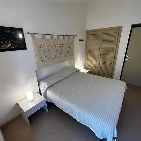 Villino Angy Con Piscina Con Acqua Di Mare Costa Paradiso