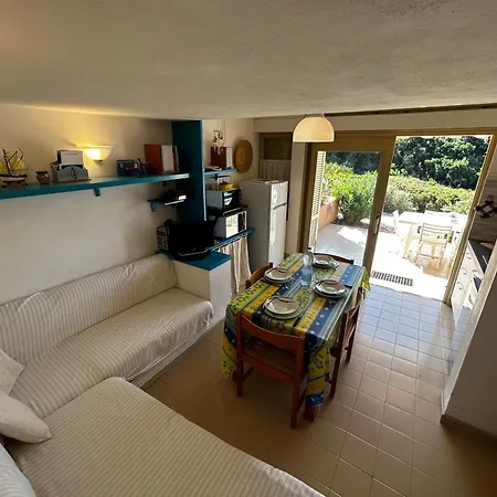 Ferienhaus Villino Angy Con Piscina Con Acqua Di Mare Costa Paradiso